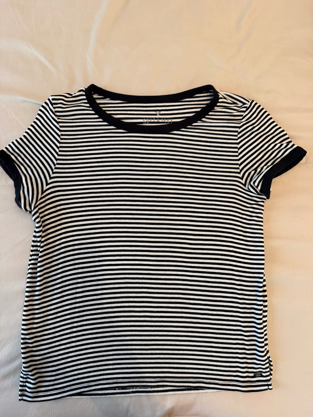 American Eagle Black & White Striped Crewneck Tee